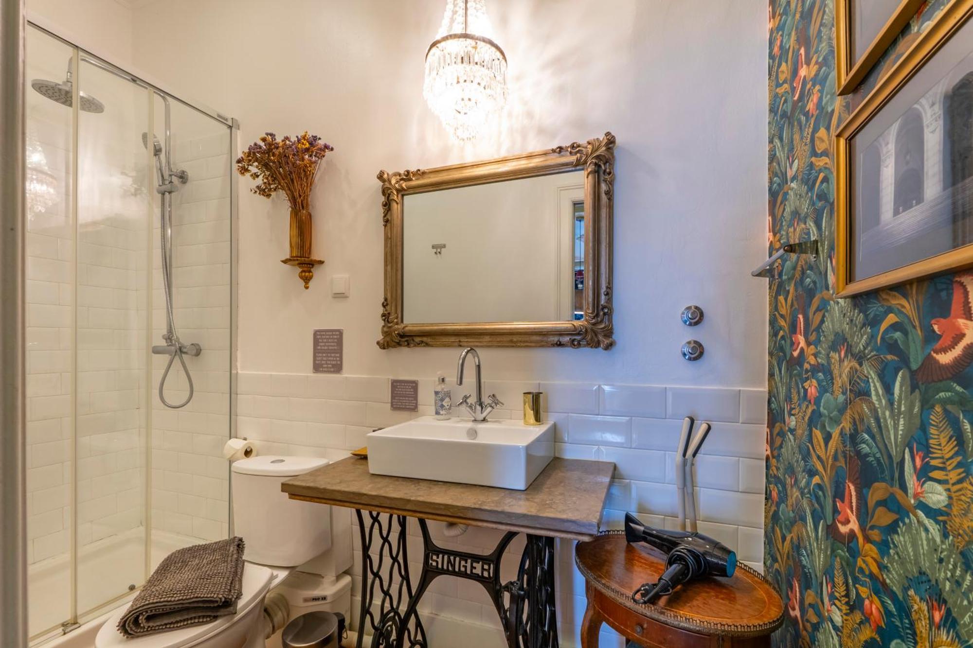 Portuguese Charm In Lisbon Apartment ภายนอก รูปภาพ