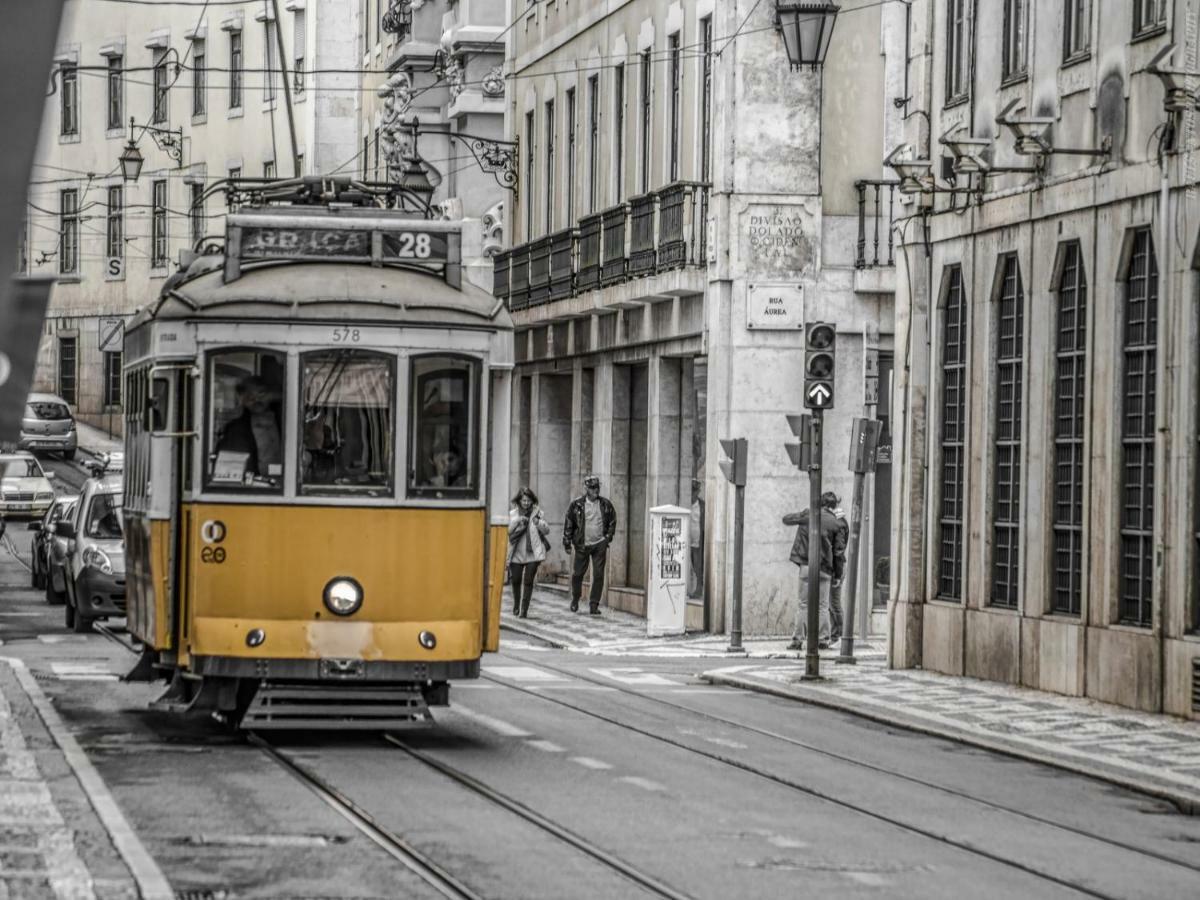 Portuguese Charm In Lisbon Apartment ภายนอก รูปภาพ